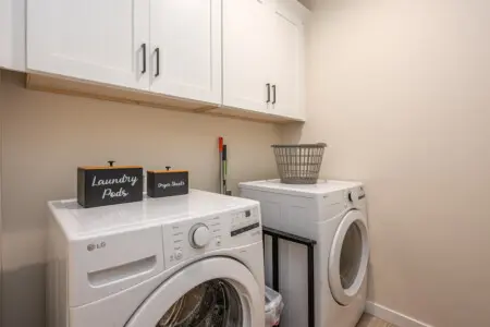 125482 414904 6 J4REpGz0fdFy6wHhT7wgw0GOmpIYyQfvSIoIVy5oU 69178ca9a4731.jpg